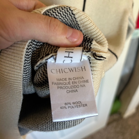 Chicwish wide turtleneck white and black stripe cropped sweater - Picture 2 of 2